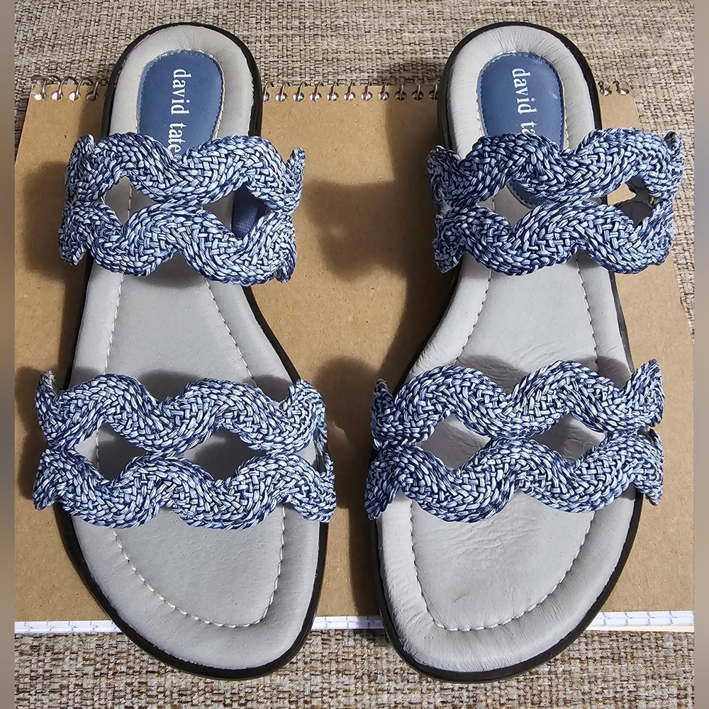 David Tate Slide Sandals Sz 8M